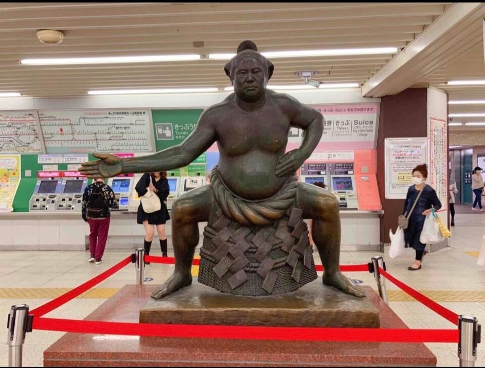 Momo Palace Tokyo Bilik gambar
